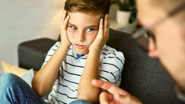 Lowers the heat in hard talks